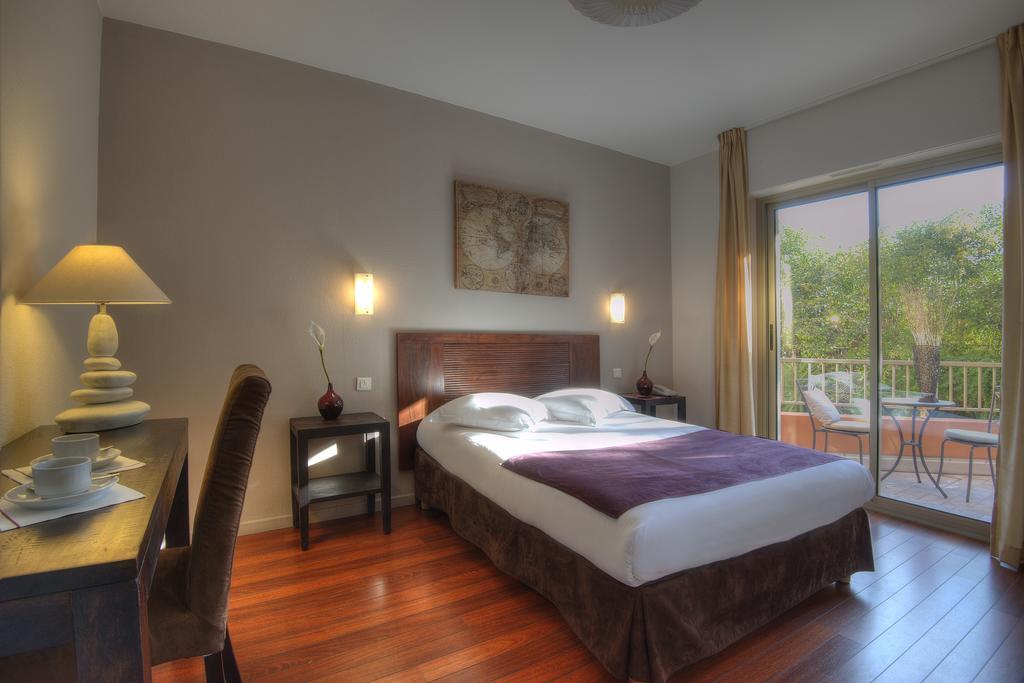 อานิส โฮเต็ล Hotel นีซ ภายนอก รูปภาพ