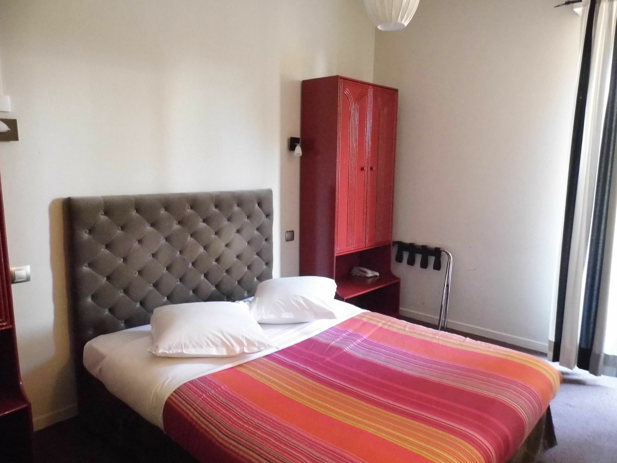 อานิส โฮเต็ล Hotel นีซ ภายนอก รูปภาพ